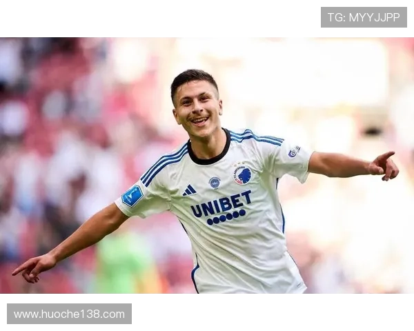 丹麦最年轻足球明星崭露头角引发全球关注与期待