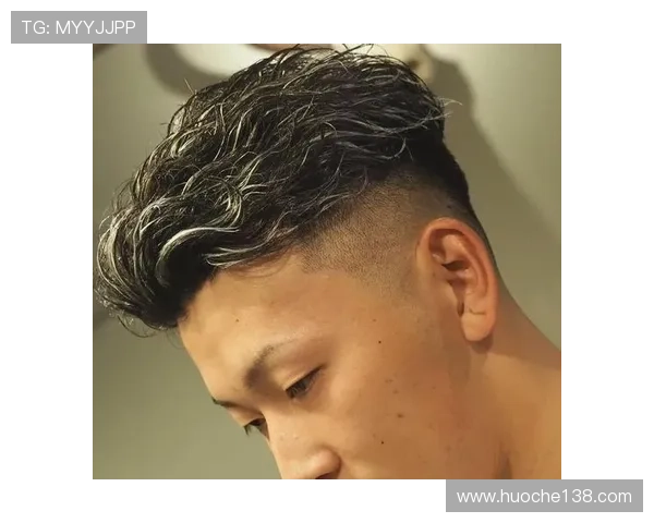 足球明星发型大揭秘男士时尚潮流的多样选择与灵感分享